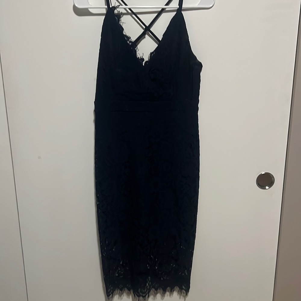 Great wedding guest dress!